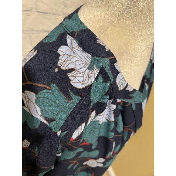 Denim & Co. QVC Printed V-Neck Henley Blouse Navy Plus Size 2X - Picture 4 of 11